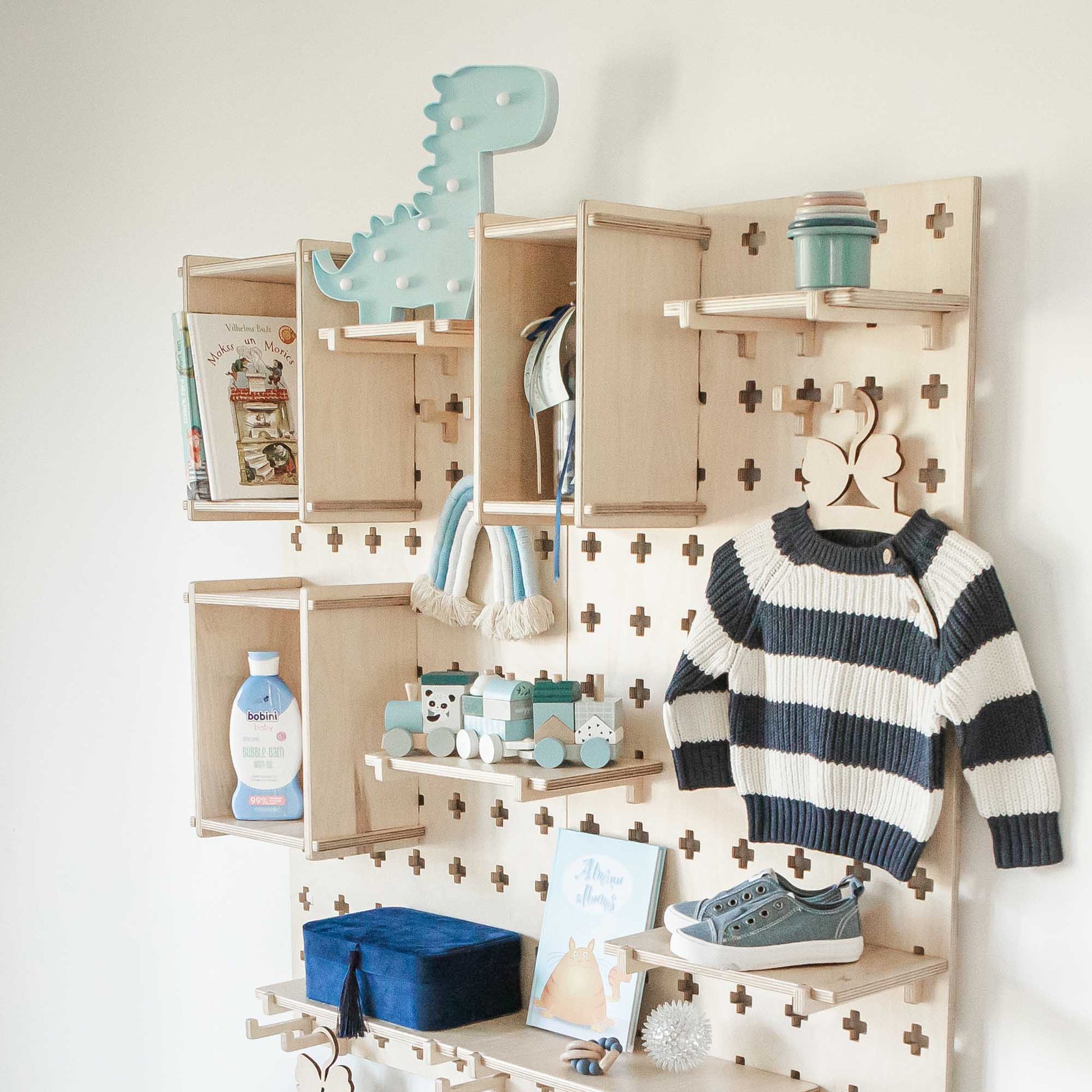 DIY: Large Light Up Pegboard For Your Kids Playroom  Peg board, Childrens  museum ideas, Childrens museum