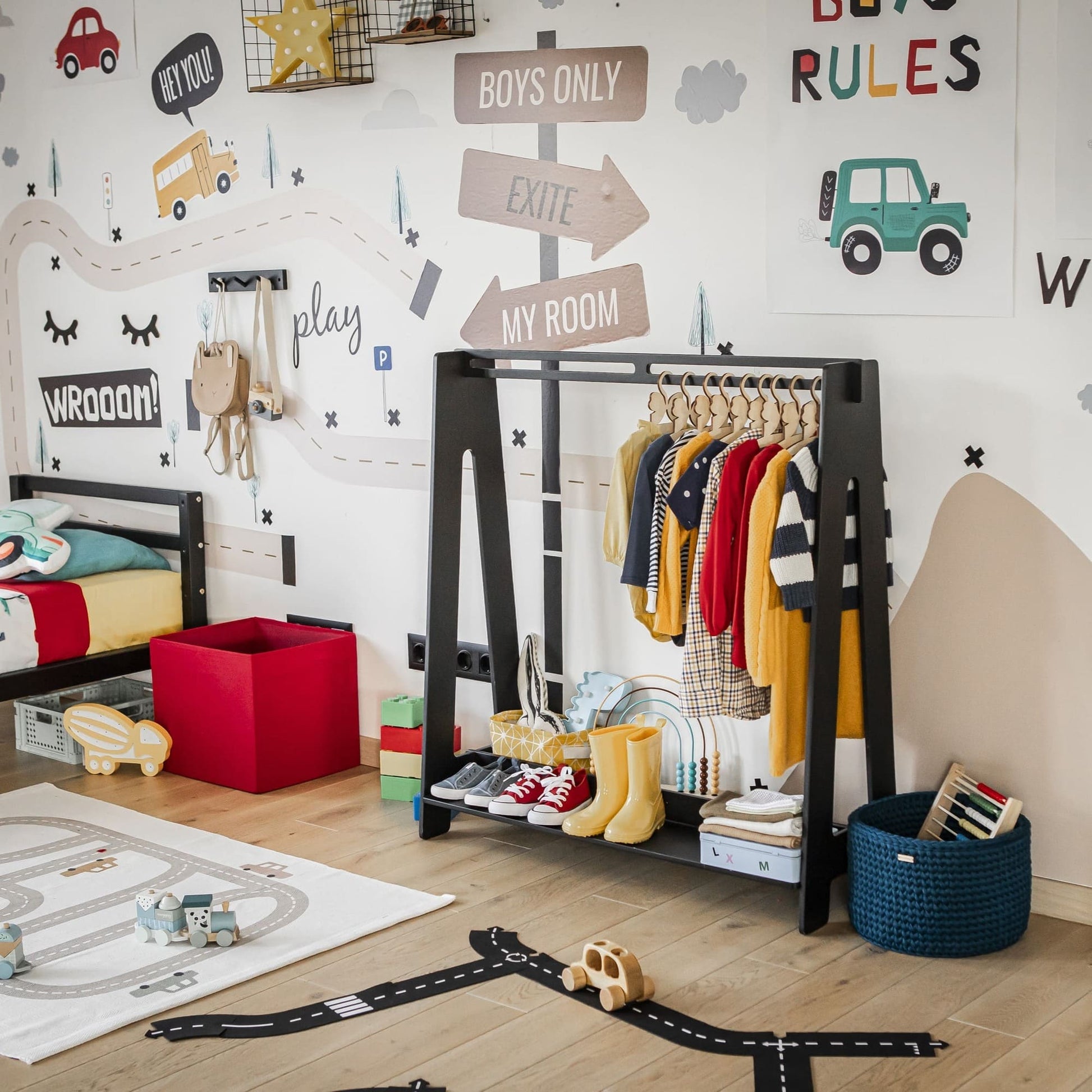 Kids' clothing rack – Sweet HOME from wood